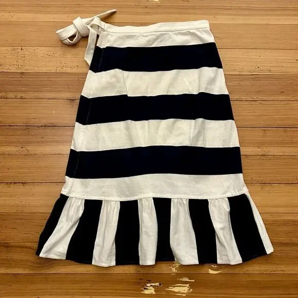 J. Crew rugby knit wrap skirt Navy/ Ivory. Size XS. - Picture 10 of 13